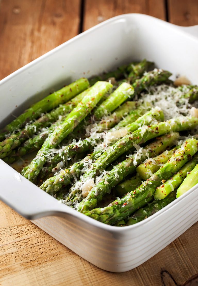 Garlic Parmesan Roasted Asparagus