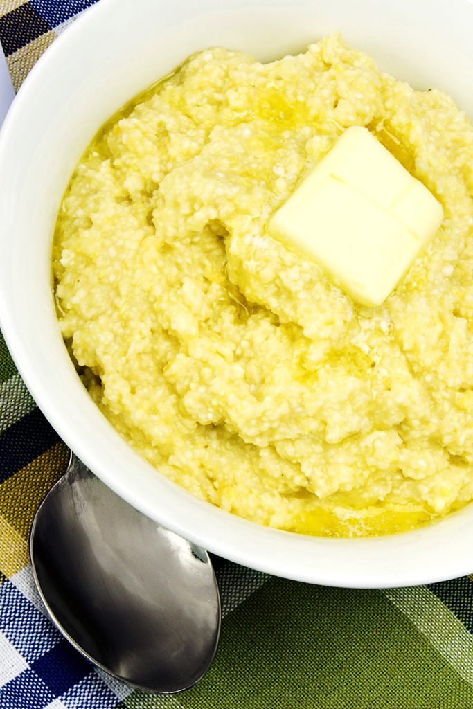 Creamy Speckled Heart Grits