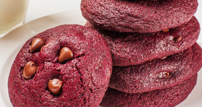 Beet Chocolate Chip Cookies